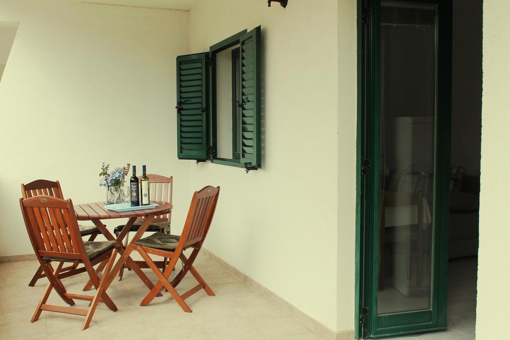 Apartments Lancek Ivan Dolac Exterior photo